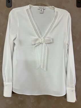 Rachel Zoe White Lace-Trim V-Neck Bow Front Blouse